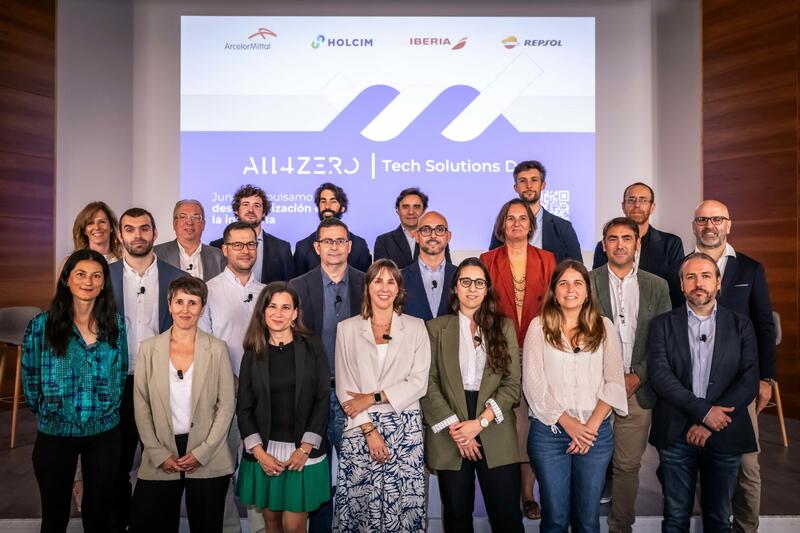 Innovador hub de Repsol e Iberia lanza 12 soluciones de descarbonización