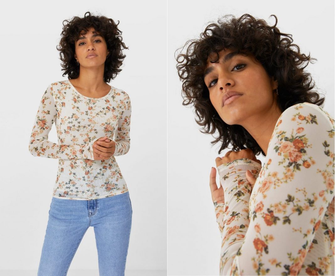 camiseta floral