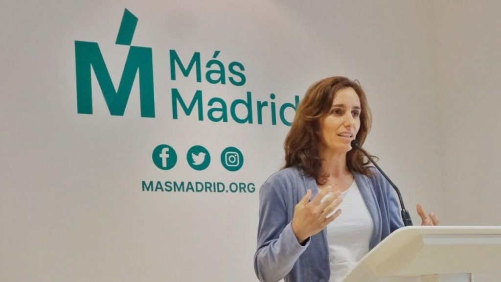 La ministrable Mónica García recula y guarda silencio sobre su futuro