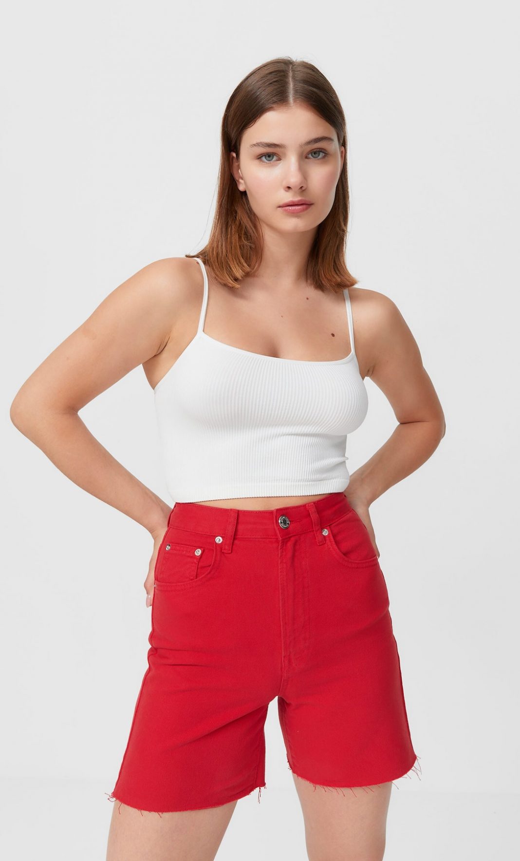 bermudas rojas stradivarius