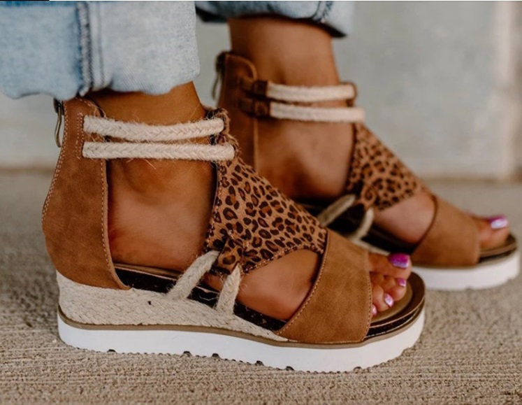 sandalias estampado leopardo