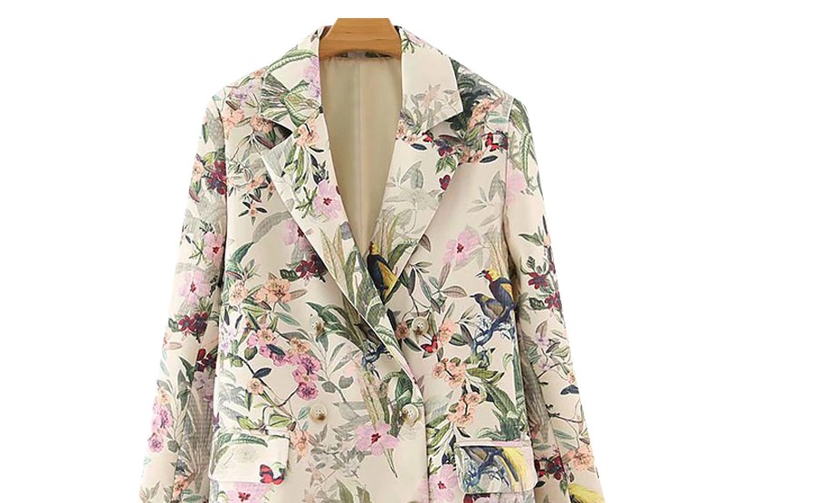 chaqueta floral