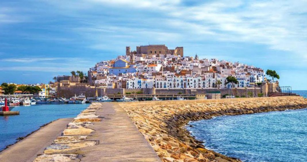 Peñíscola (Castellón, Comunidad Valenciana): pequeña península elevada