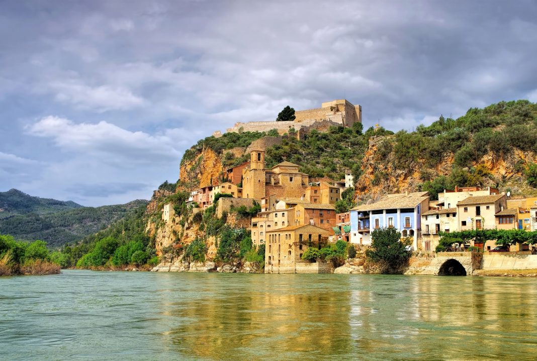 Sanabria limita con la provincia de León