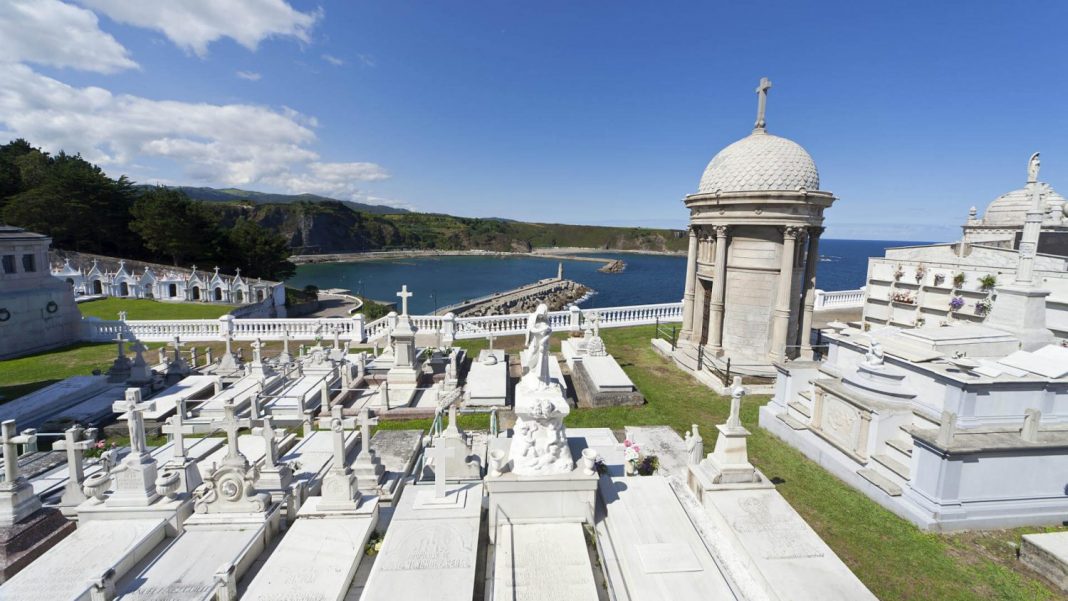 El cementerio de La Almudena de Madrid: uno de los más grandes de Europa