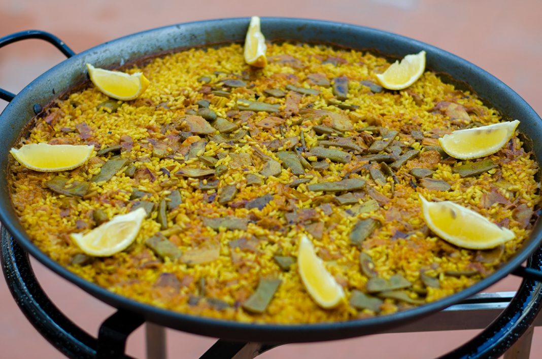 ¿Con qué acompañar la paella?