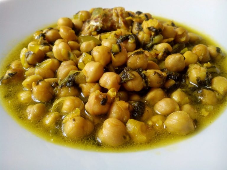 garbanzos-con-bacalao