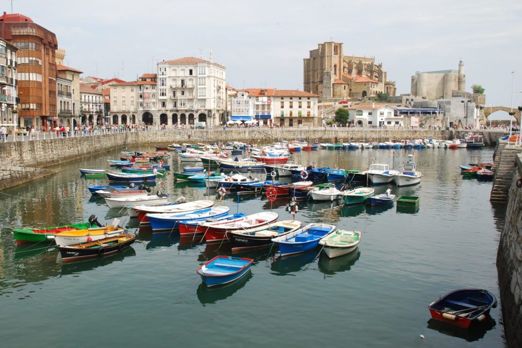 castro urdiales pueblos de cantabria con encanto