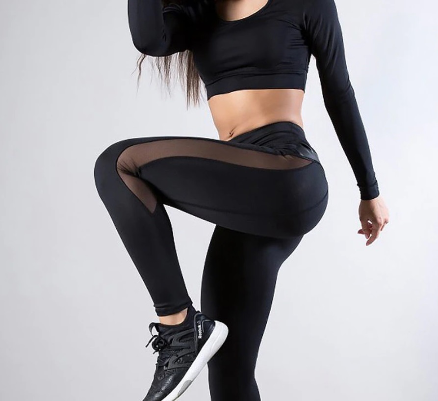 leggings con transparencias