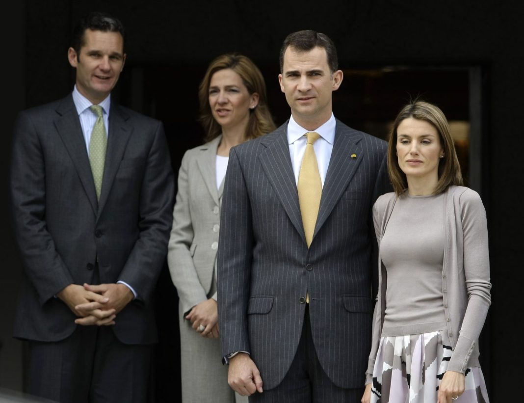 felipe y letizia con cristina e inaki urdangarin