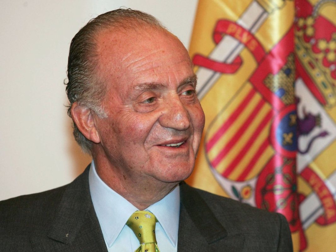 Juan Carlos I envió un mensaje televisivo a los militares golpistas para que depusieran las armas