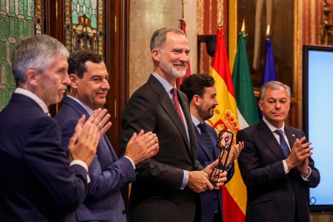 felipe VI visita a un amigo en sevilla