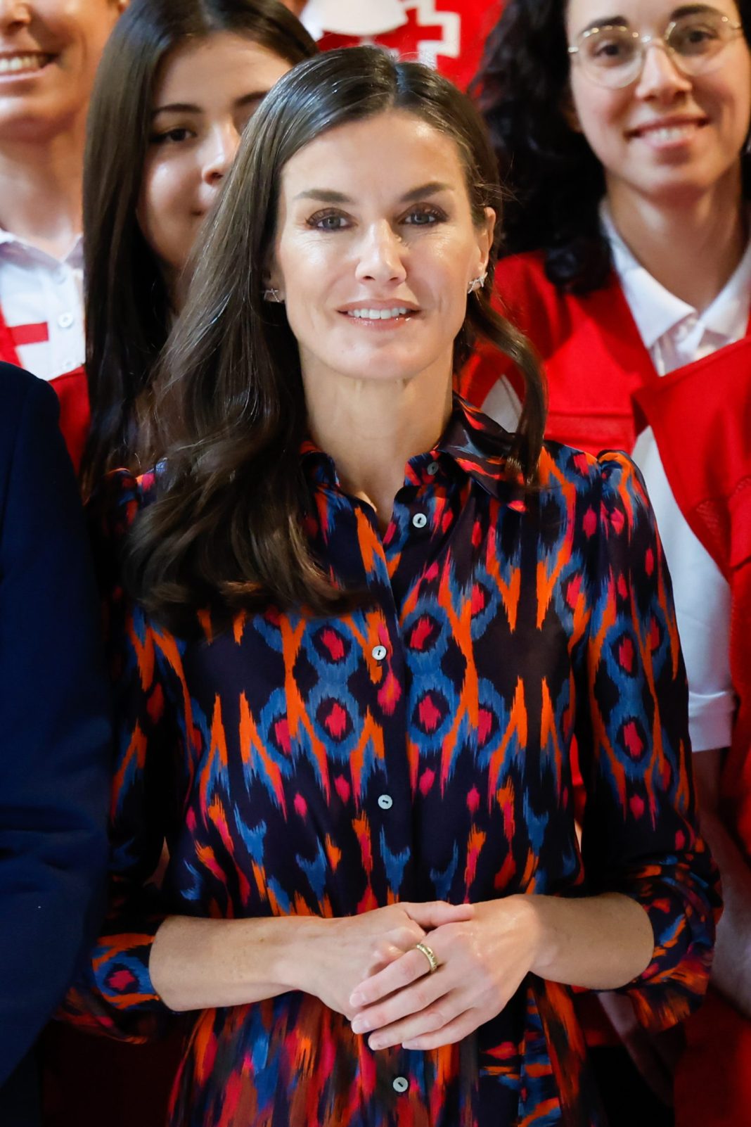 la reina en el dia mundial de la cruz roja