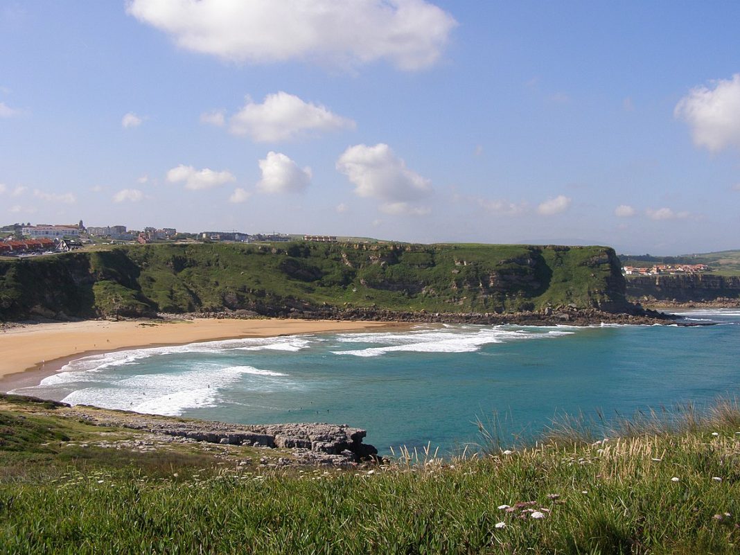 playa de los locos cantabria