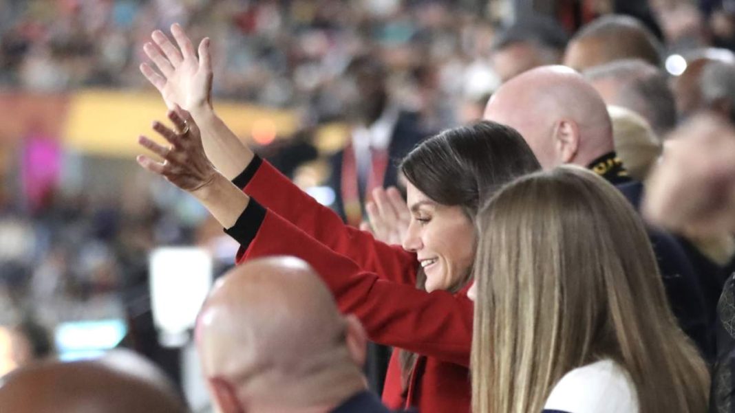 reina letizia durante el partido