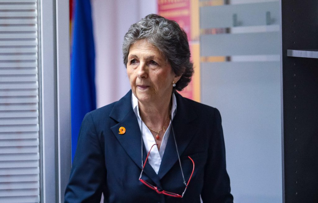 Elda Mata, presidenta de Societat Civil Catalana (SCC), se opone a la amnistía