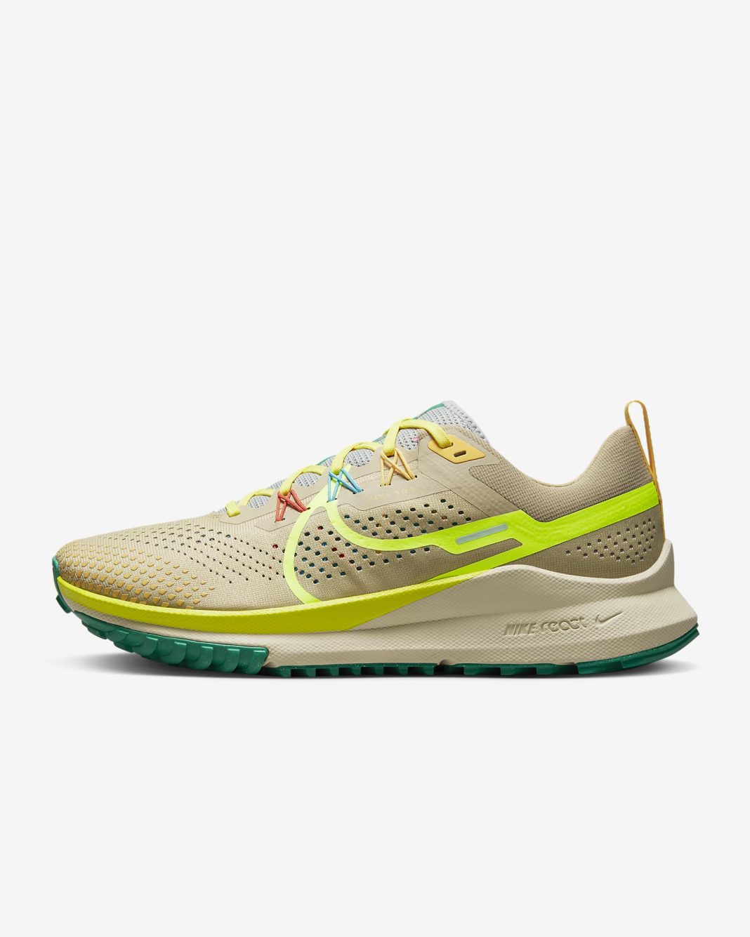 nike pegasus trail 4