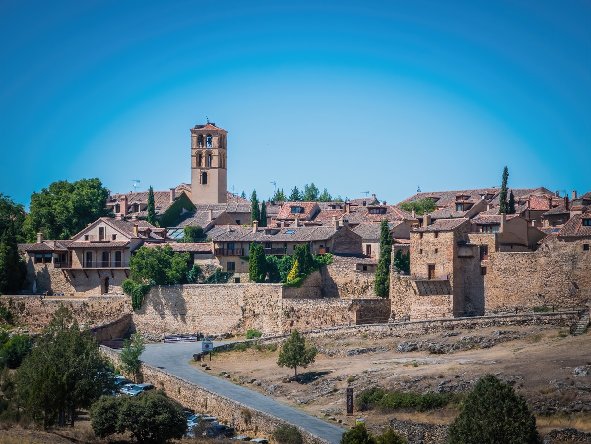 EL ENCANTO MEDIEVAL DE PEDRAZA