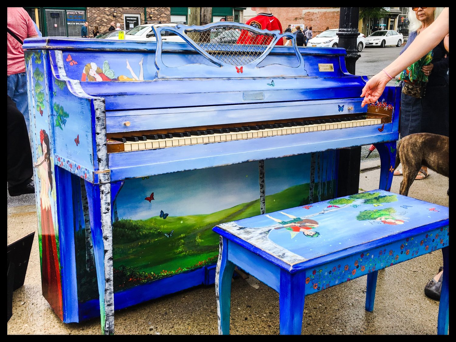 EL PARQUE DE LOS PIANOS: UNA OBRA MAESTRA SONORA 