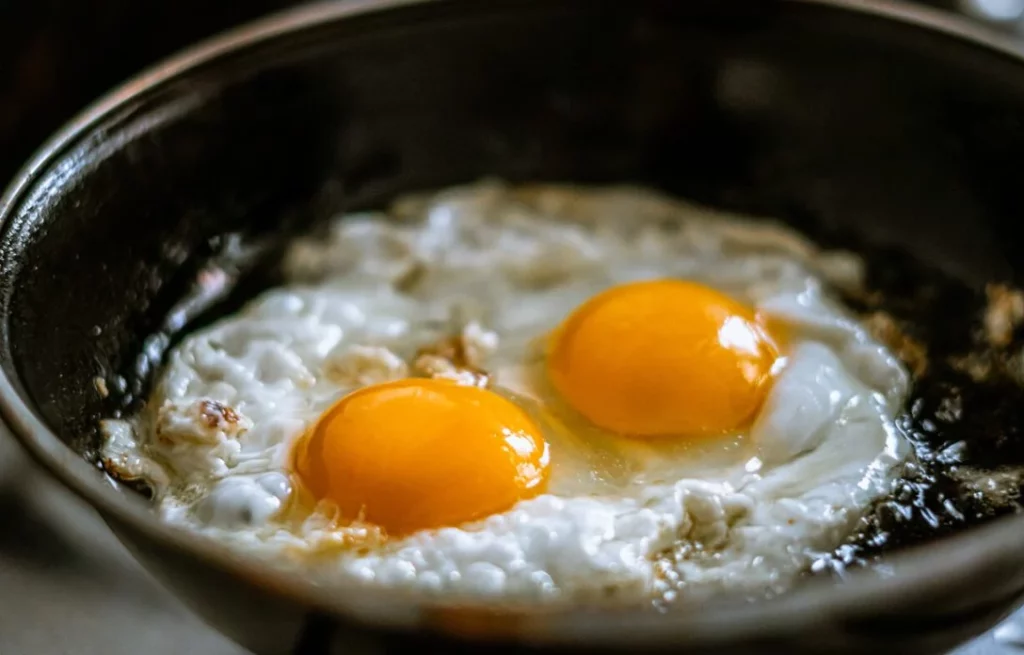 Has cocinado mal los huevos toda tu vida y está perjudicando tu salud: Cómo prepararlos