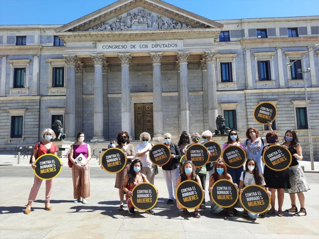 El sector de la prostitución celebra el nuevo batacazo del PSOE