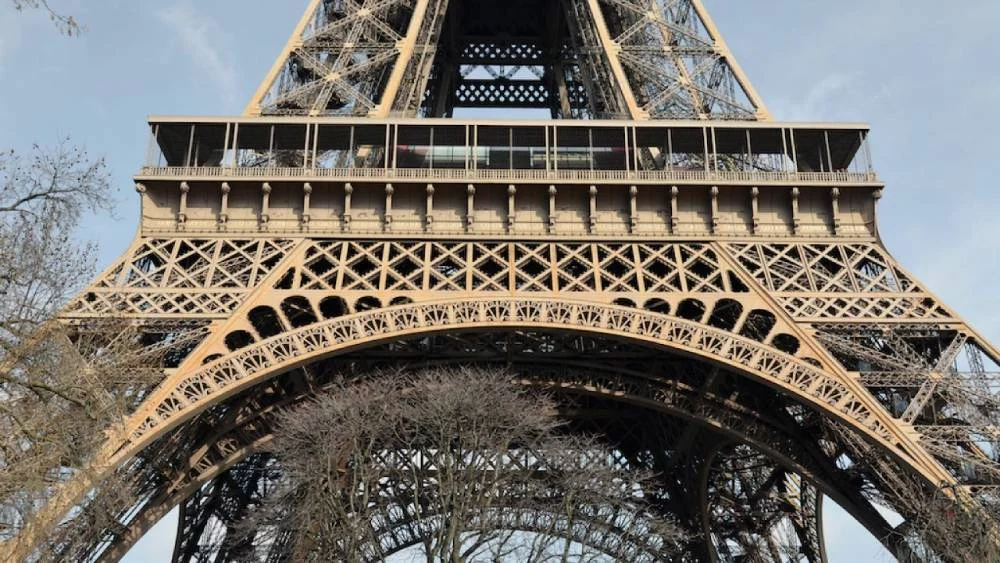 Todo lo que no sabías de la Torre Eiffel