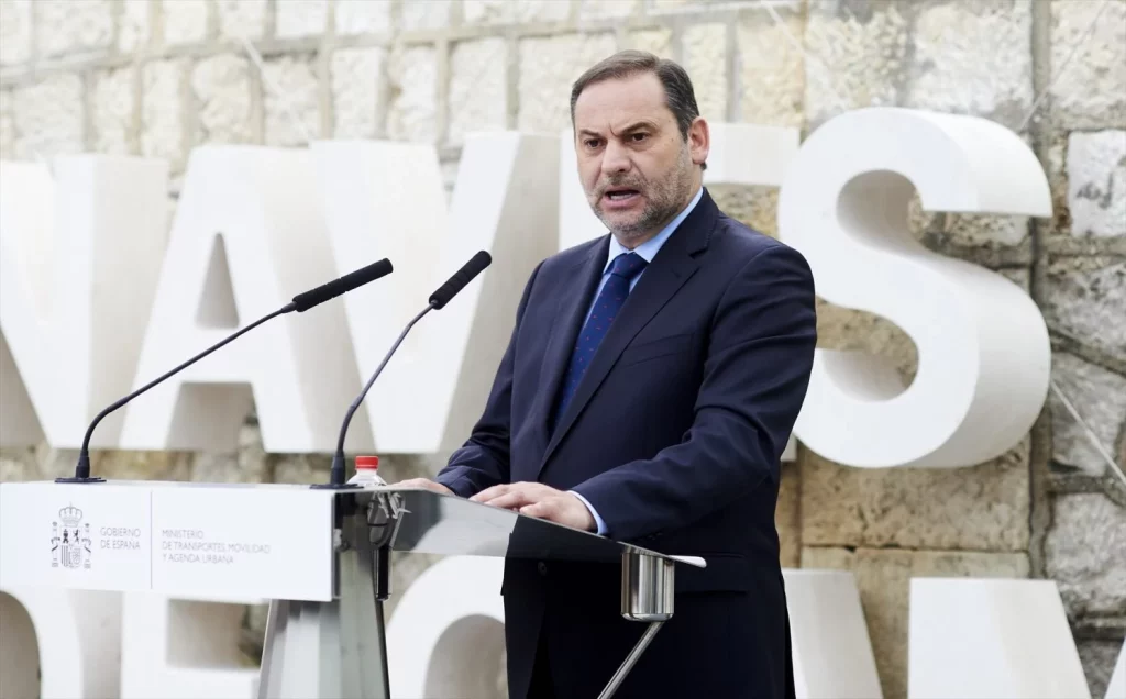 José Luis Ábalos durante un acto público como ministro.