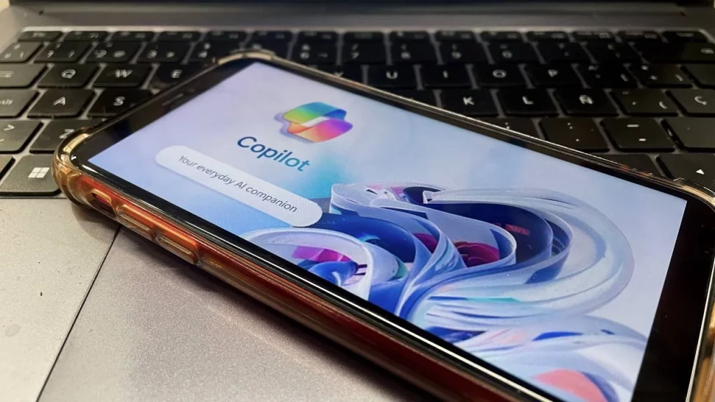 Copilot+, una versión mejorada del asistente con IA de Microsoft