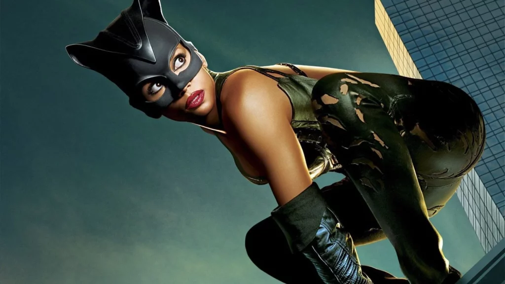 Los detalles del duro fracaso de Halle Berry como 'Catwoman'