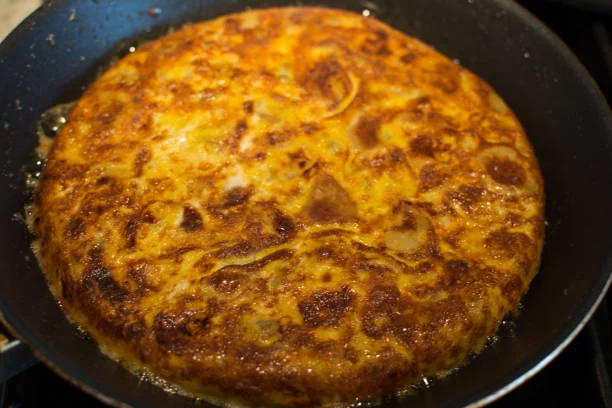 Preparación de la tortilla de patatas