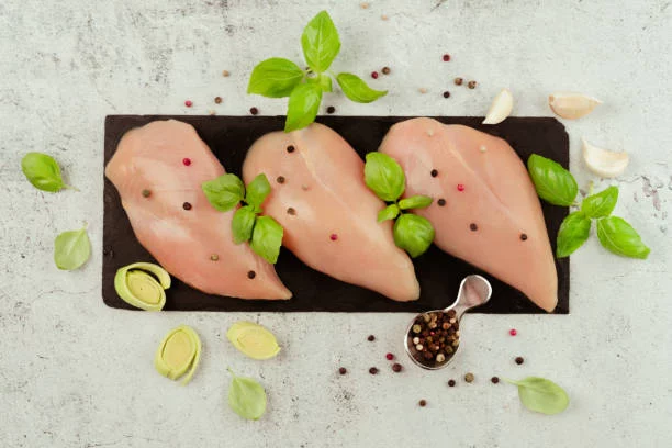 Preparación de las pechugas de pollo rellenas