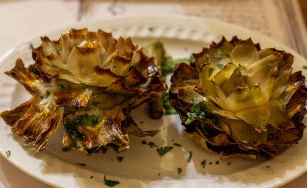 Cómo hacer las flores de alcachofas con jamón ibérico