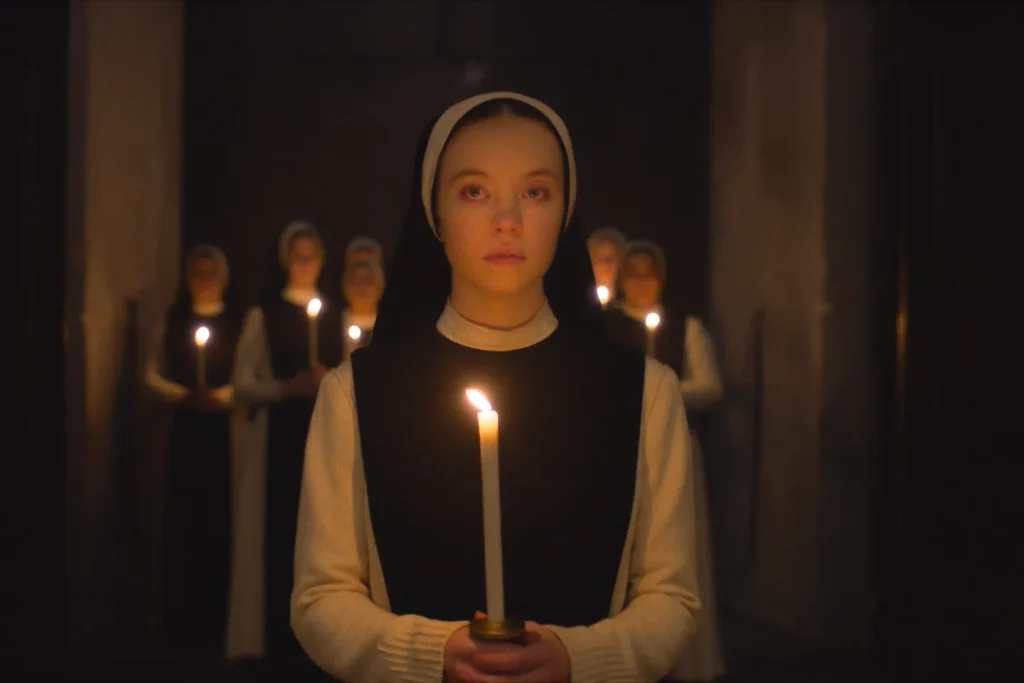 Las críticas contra Álvaro Morte y Sydney Sweeney tienen que ver con el final de 'Inmaculada'