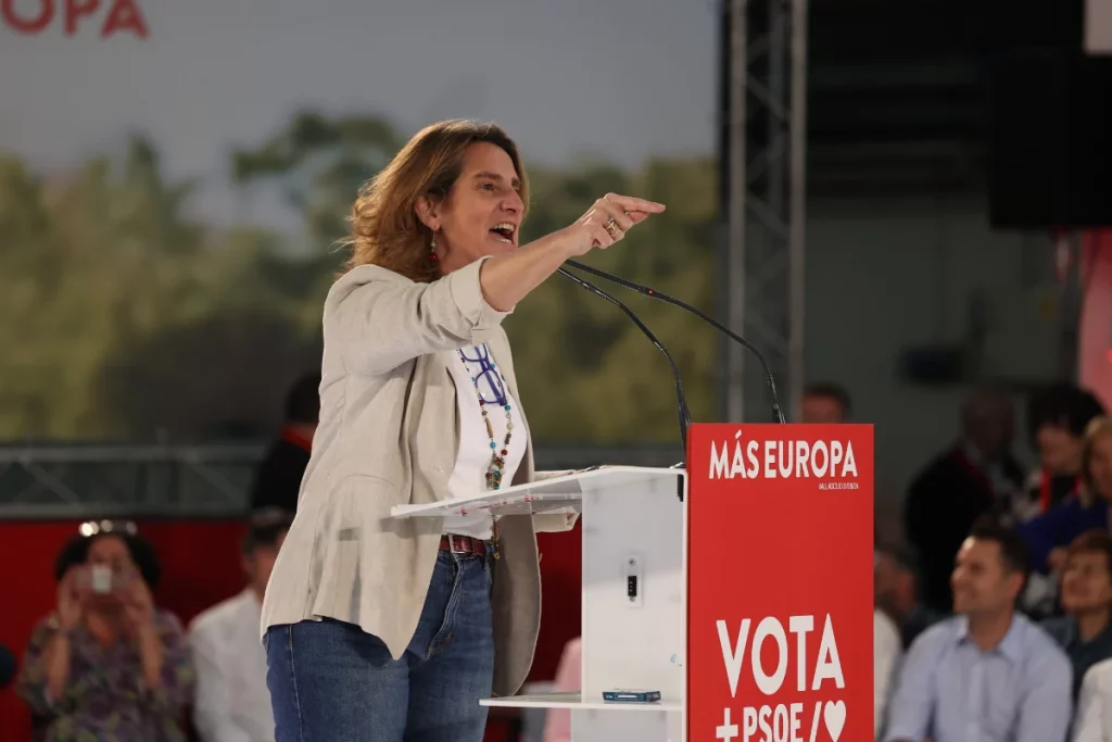 Teresa Ribera y sus exabruptos, la tónica de la campaña del PSOE de Pedro Sánchez en Europa