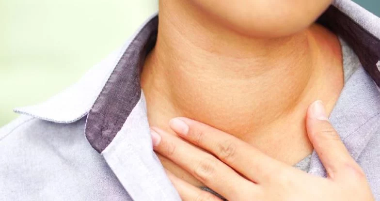Si sospechas tener problemas de tiroides, es indispensable asistir con un especialista