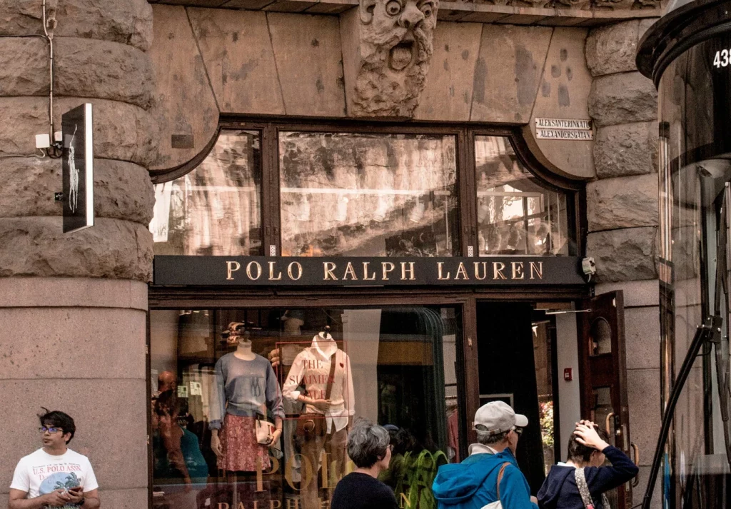 ¡Aquí están ya las rebajas exclusivas en El Corte Inglés: vestidos de lujo de Polo Ralph Lauren con un 30% de descuento!