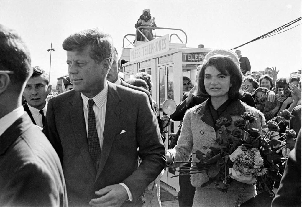 EuropaPress 4147877 john kennedy jackie onassis 1 Moncloa