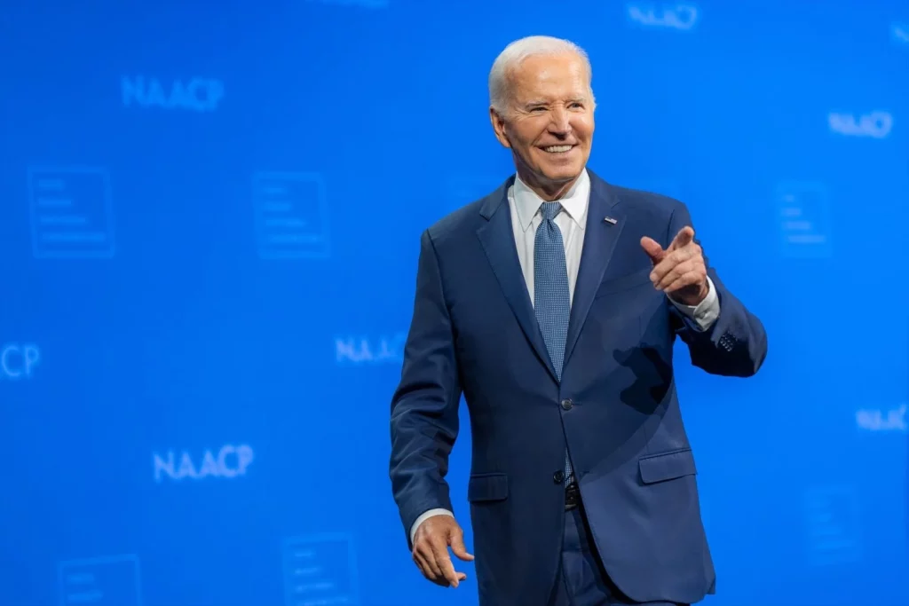 Biden anuncia un plan para reformar la Corte Suprema de EE.UU.