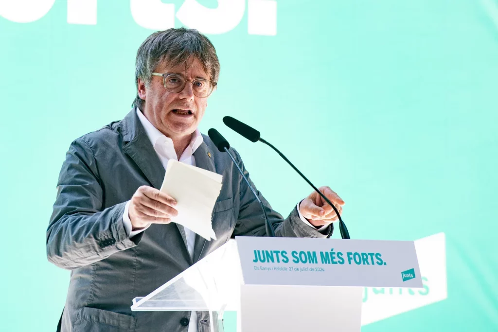 Carles Puigdemont insiste en volver a Cataluña y tilda al Supremo de dar un golpe de Estado