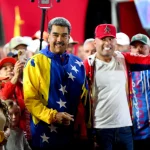 El ‘pucherazo’ de Maduro en Venezuela rompe a la izquierda con el silencio de Sánchez y Zapatero