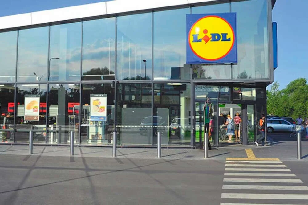 El cargador de Lidl que es compatible con cualquier móvil