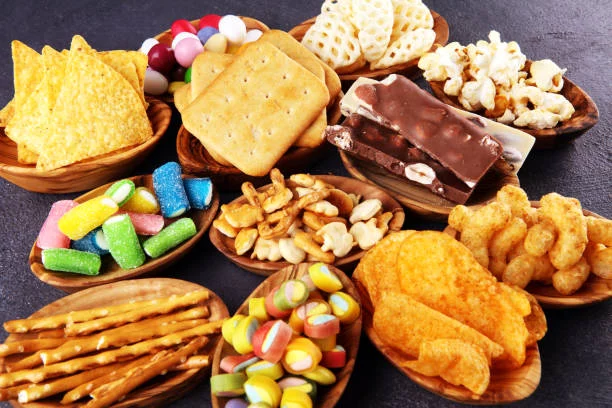 Alimentos y snacks ultraprocesados