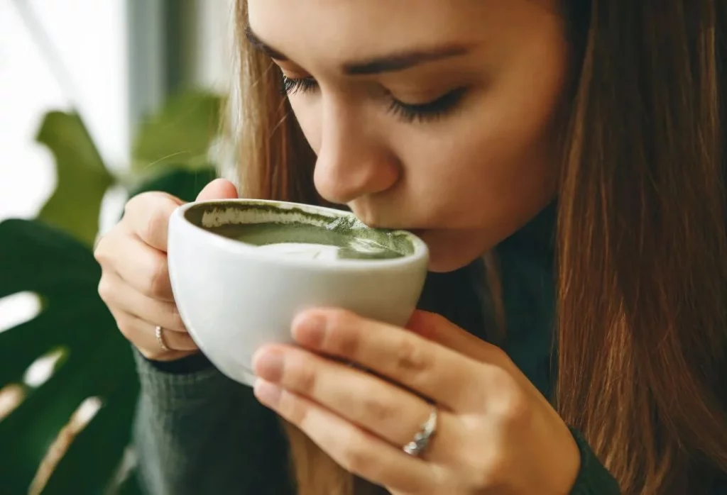 ¿Cómo preparar y tomar el té verde como Letizia?