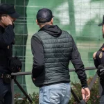 Los policías en prácticas no tienen chalecos antibalas para todos