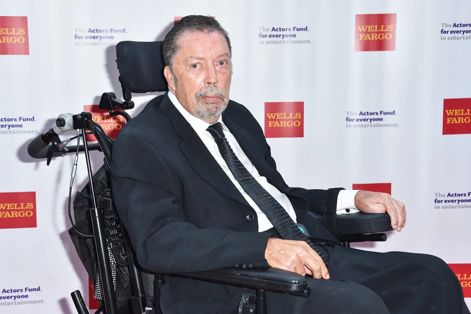 La prestigiosa carrera de Tim Curry que quedó truncada por una enfermedad