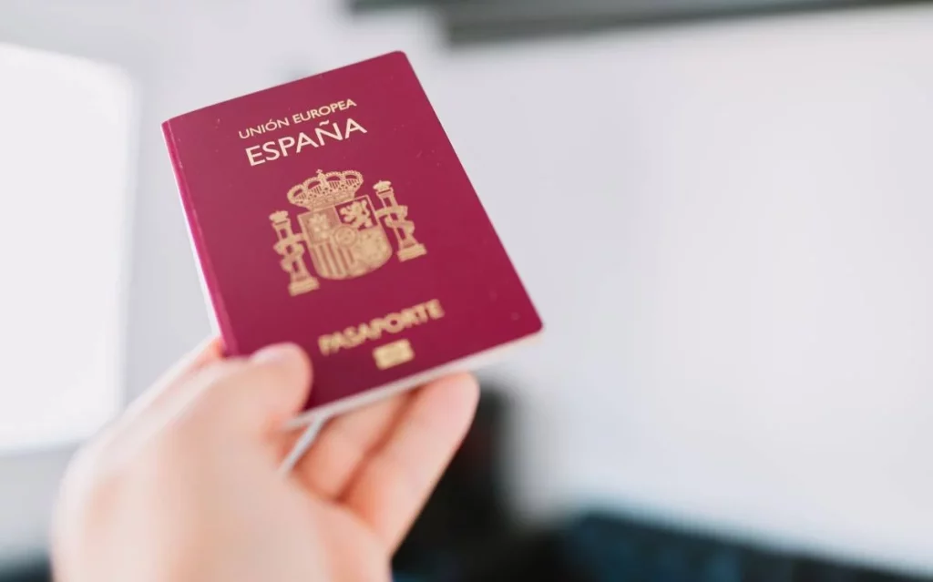 Cómo será el nuevo pasaporte en Europa