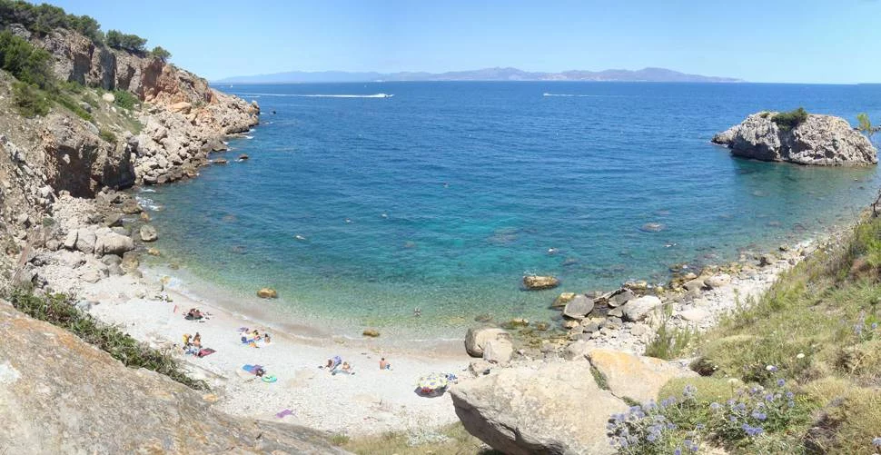 Un verdadero paraíso en Cataluña: la mejor cala para disfrutar en octubre