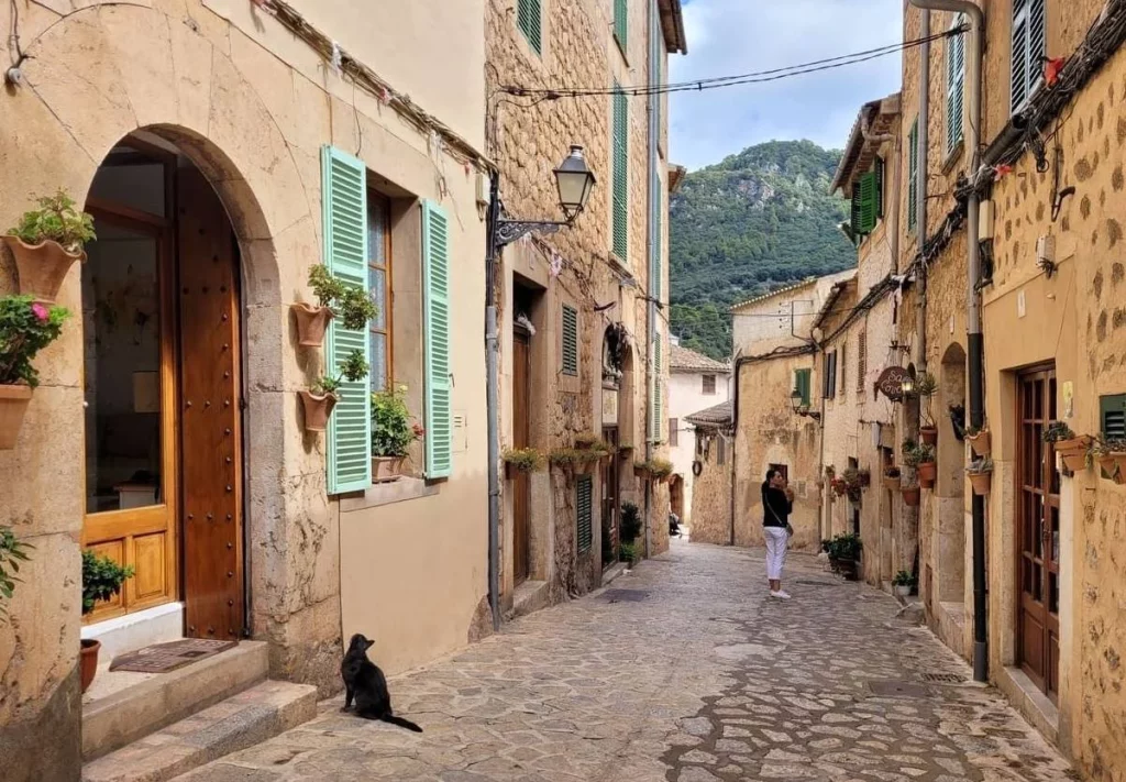 Los secretos de Mallorca: los pueblos de la Sierra Tramuntana 