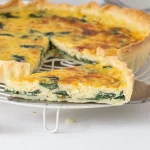 Quiche de espinacas y queso, el entrante perfecto para tus invitados