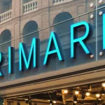 Estos auriculares inalámbricos de Primark se escuchan bien y no cuesta el pastizal de los de Apple